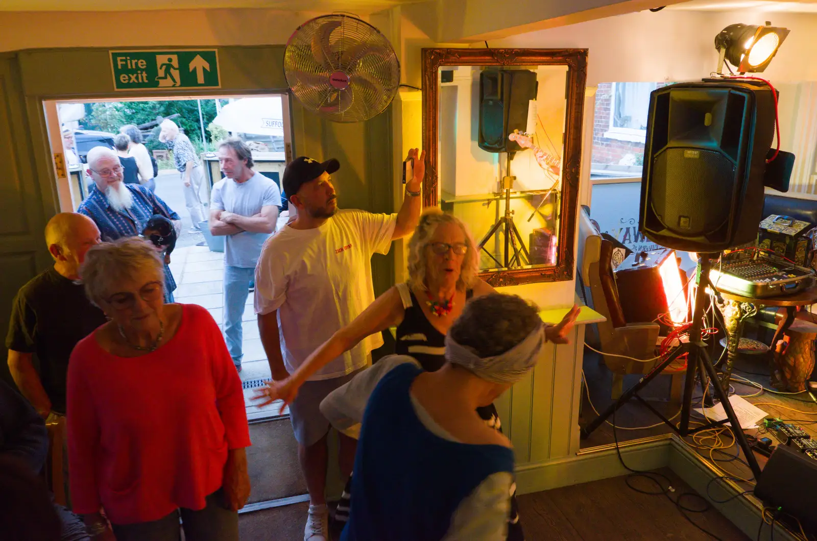 There's some dancing during the encore, from The GSB at Walsham and the Little Blues Band in Mellis, Suffolk - 31st August 2026