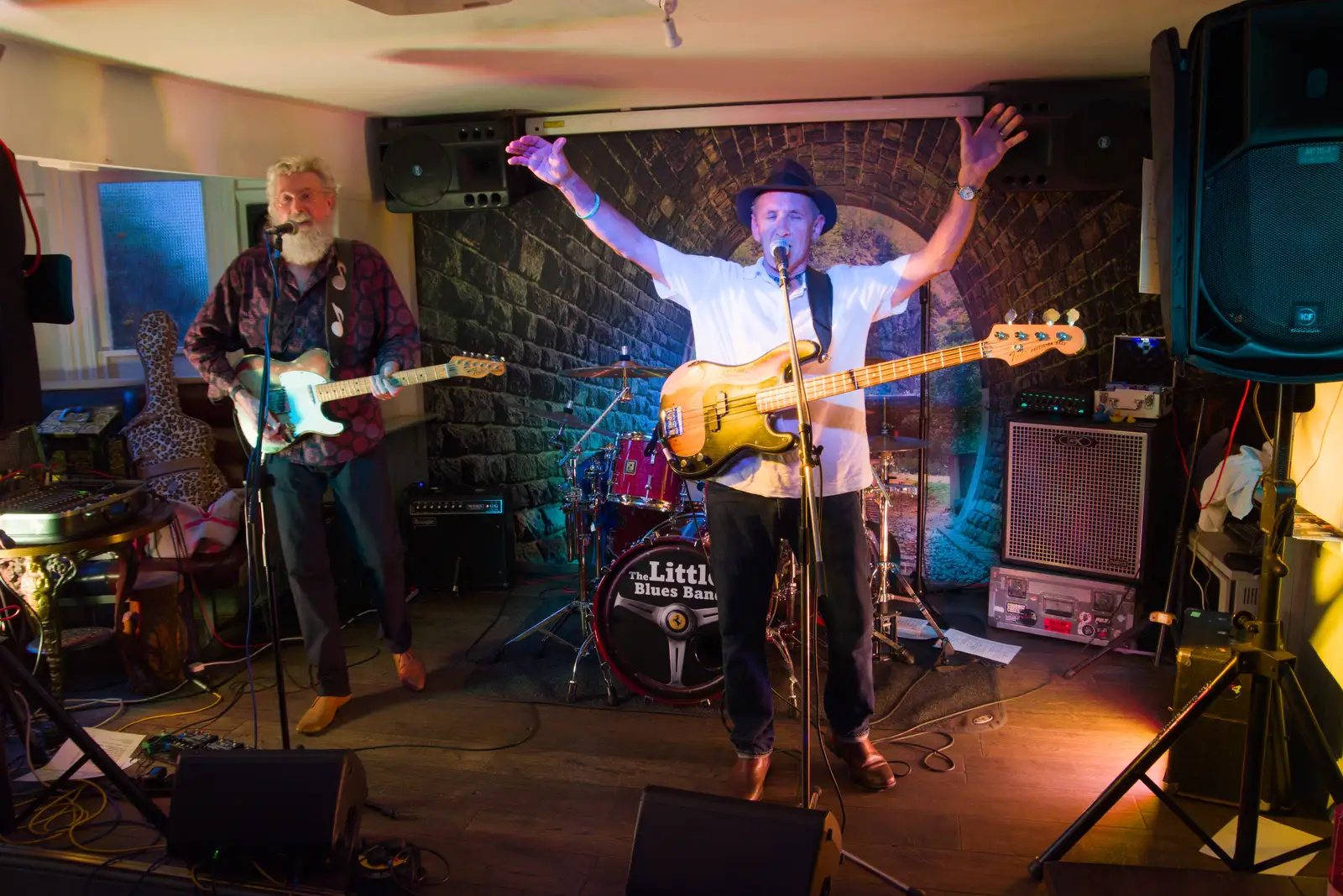 The band finises their epic set, from The GSB at Walsham and the Little Blues Band in Mellis, Suffolk - 31st August 2026