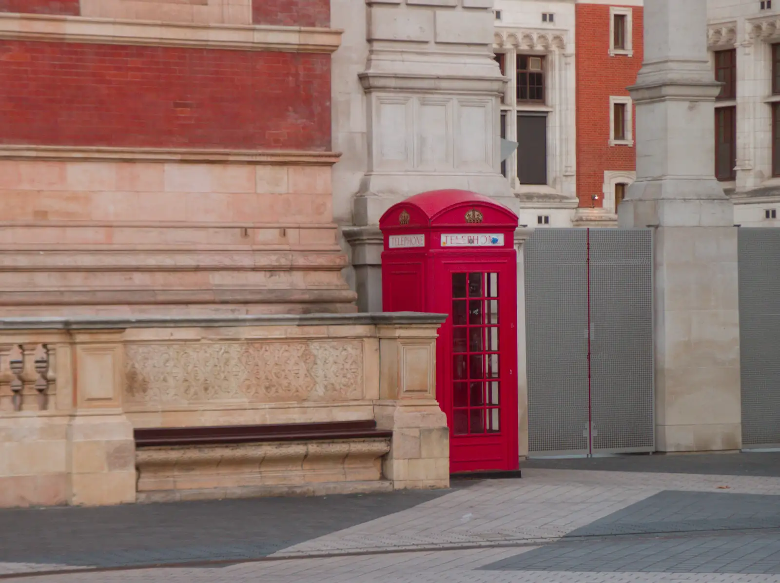 What looks like a rare K2 phonebox, from Snow Patrol at the Royal Albert Hall, South Kensington, London - 21st September 2026