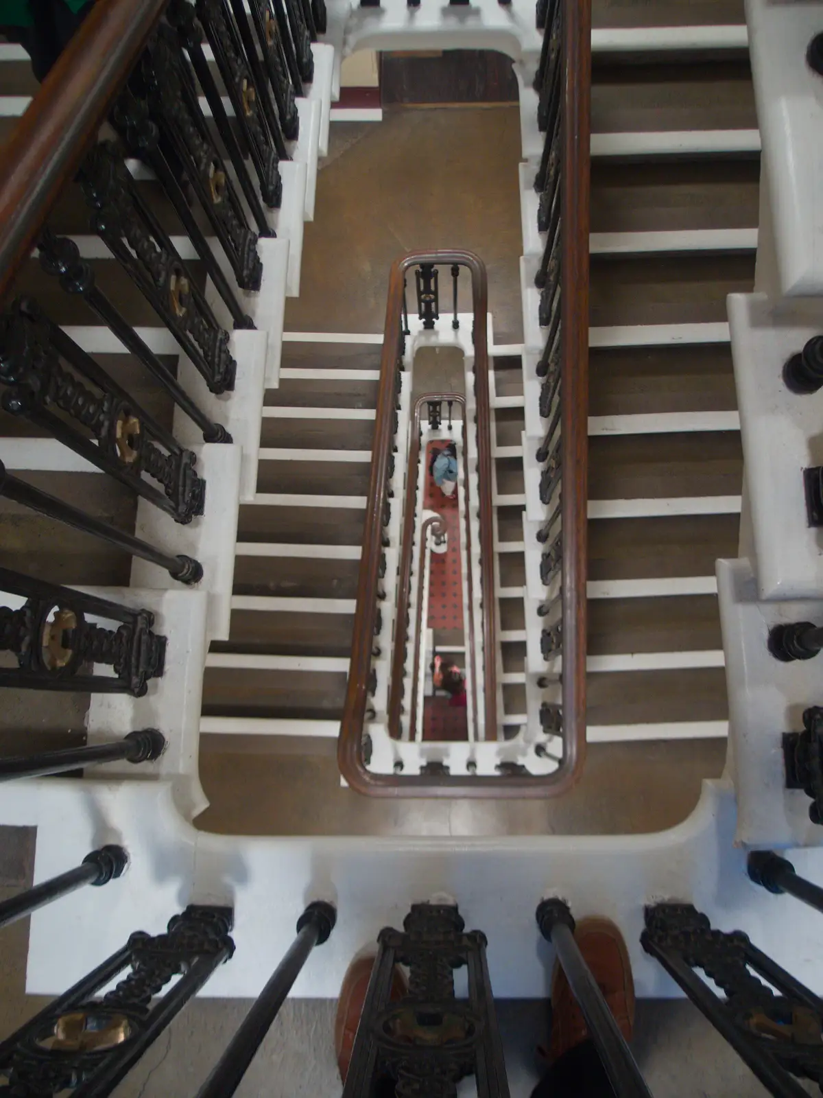 It's a long way down from the top of the hall, from Snow Patrol at the Royal Albert Hall, South Kensington, London - 21st September 2026
