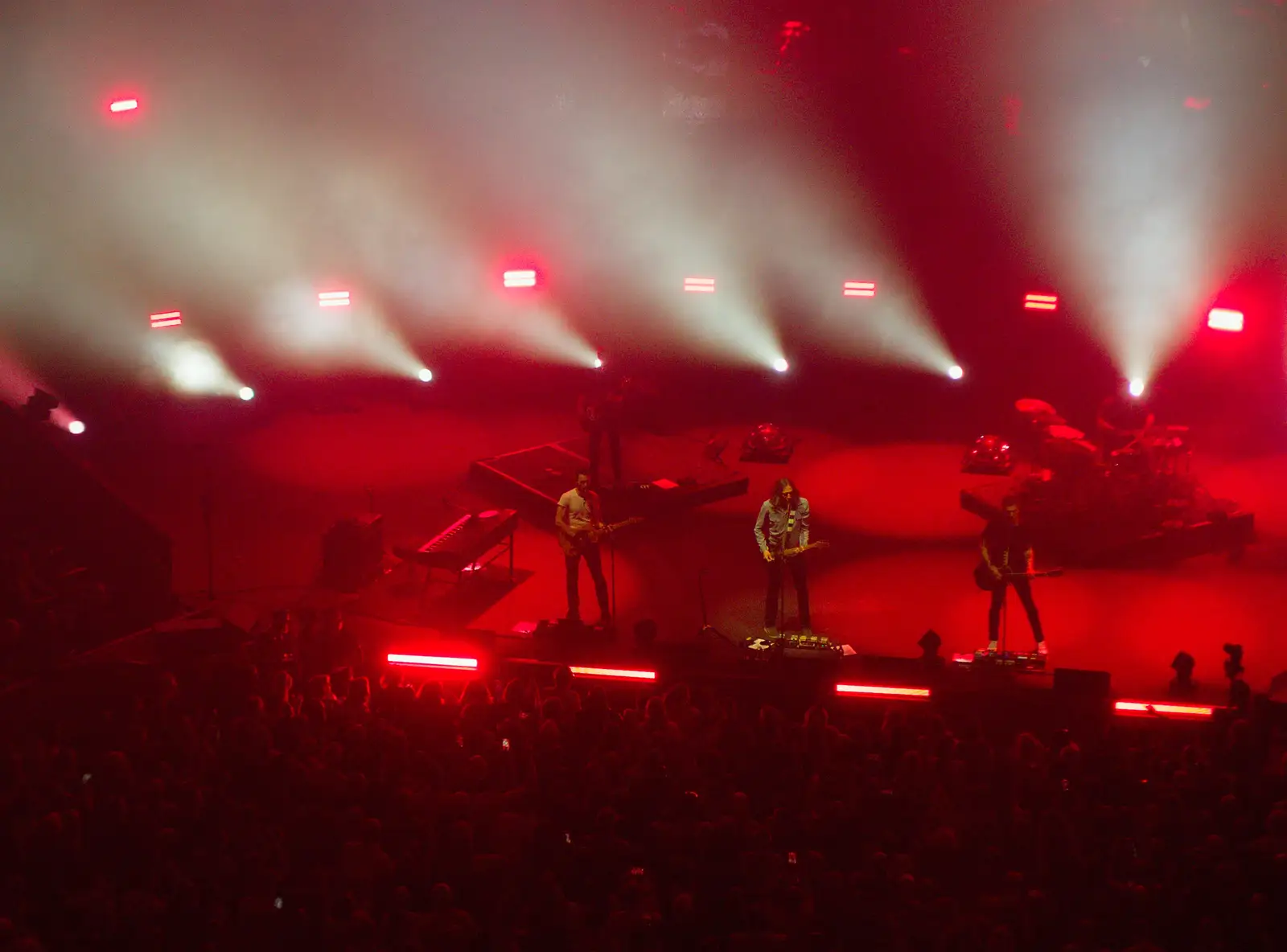 Snow Patrol start their set, from Snow Patrol at the Royal Albert Hall, South Kensington, London - 21st September 2026