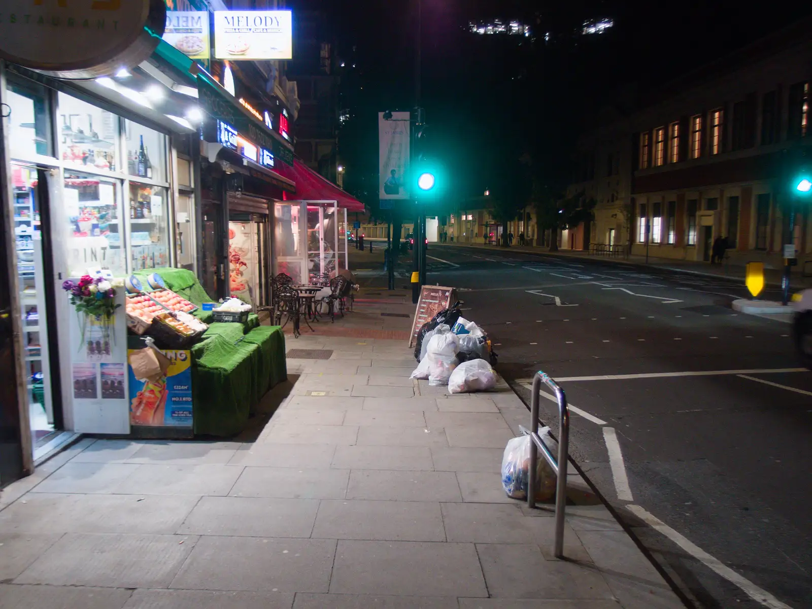 Night shops on Kensington High Street, from Snow Patrol at the Royal Albert Hall, South Kensington, London - 21st September 2026