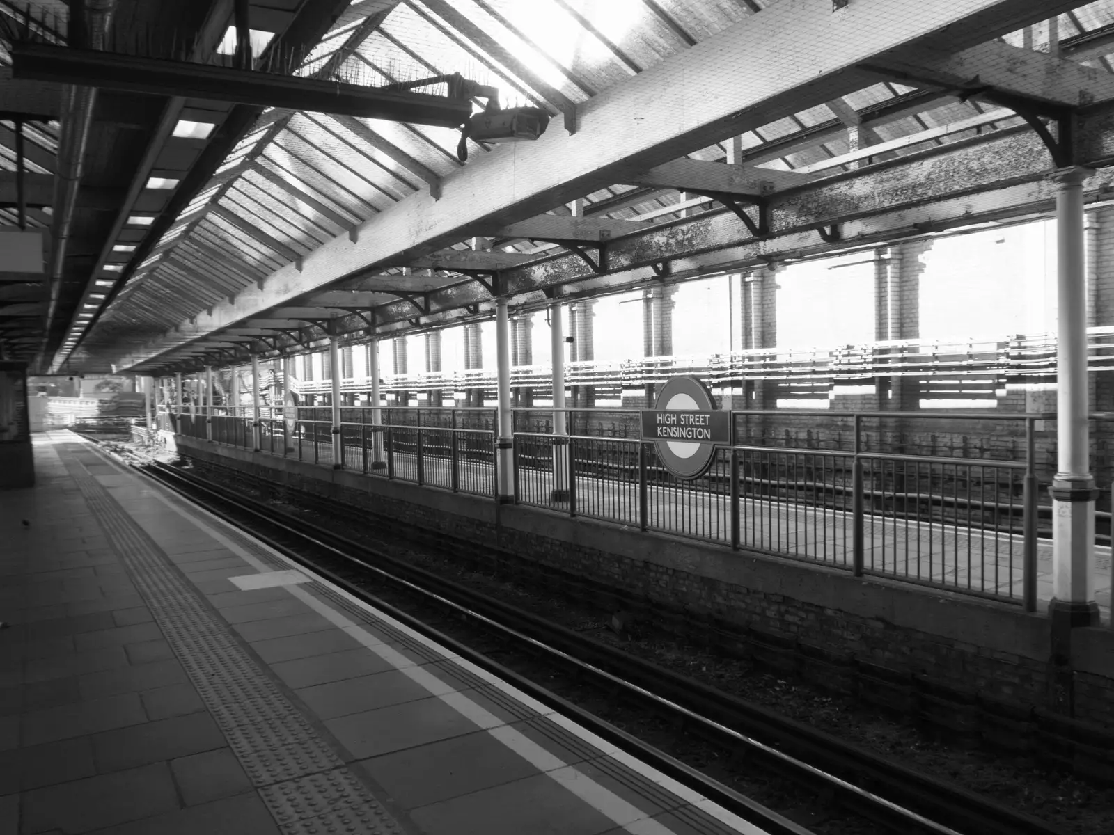 Another view of High Street Kensington tube station, from Snow Patrol at the Royal Albert Hall, South Kensington, London - 21st September 2026