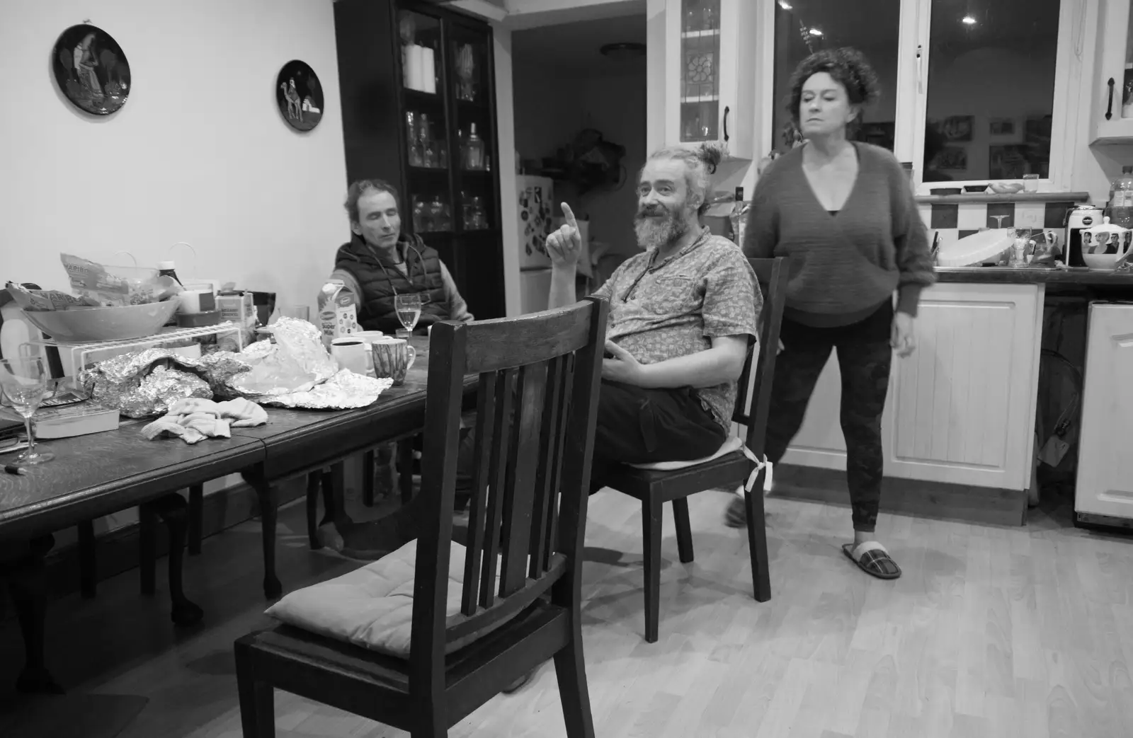 Philly, Noddy and Evelyn in the kitchen, from An Irish Wake for Louise, Booterstown, Dublin - 11th October 2026