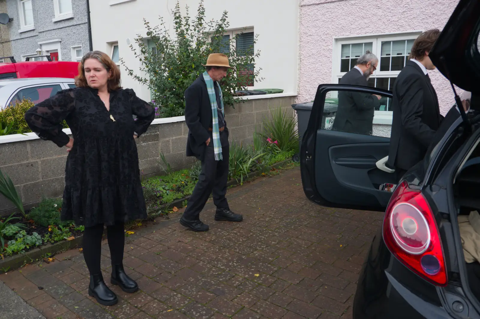 Philly roams around, from An Irish Wake for Louise, Booterstown, Dublin - 11th October 2026
