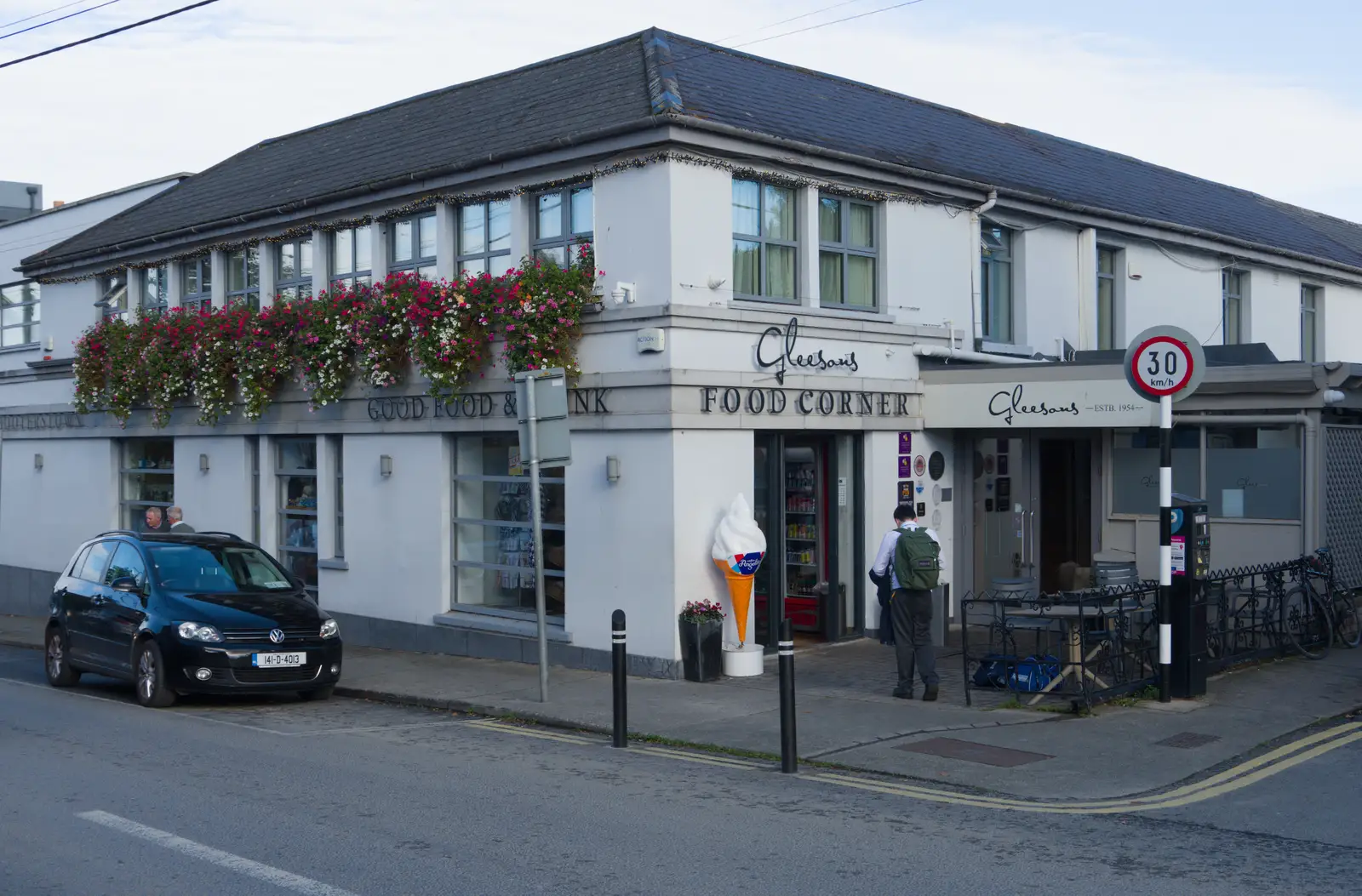 Gleeson's multi-function bar, shop and hotel, from An Irish Wake for Louise, Booterstown, Dublin - 11th October 2026