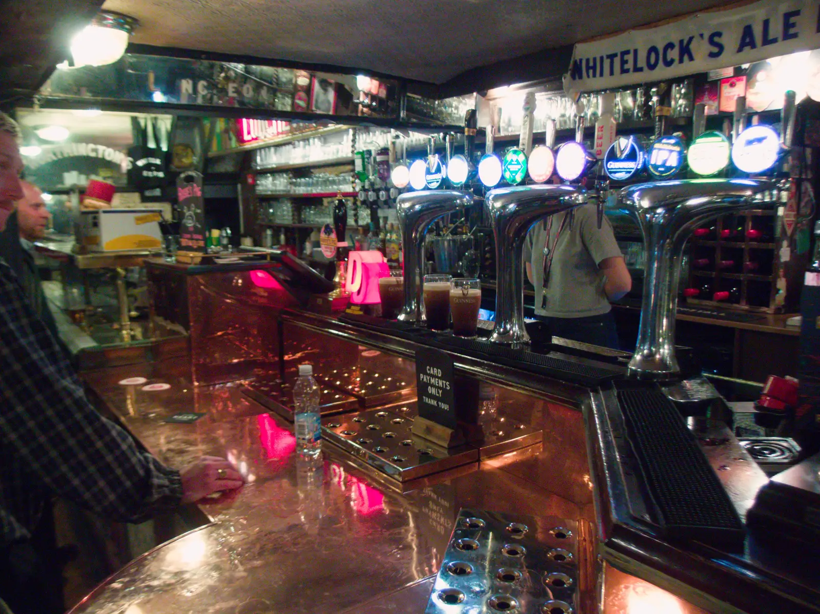 We find the awesome Whitelock's Ale House, from A Visit to the Conservatoire, Leeds, West Yorkshire - 17th October 2026