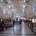 We walk through the 1937 part of the station, A Visit to the Conservatoire, Leeds, West Yorkshire - 17th October 2026