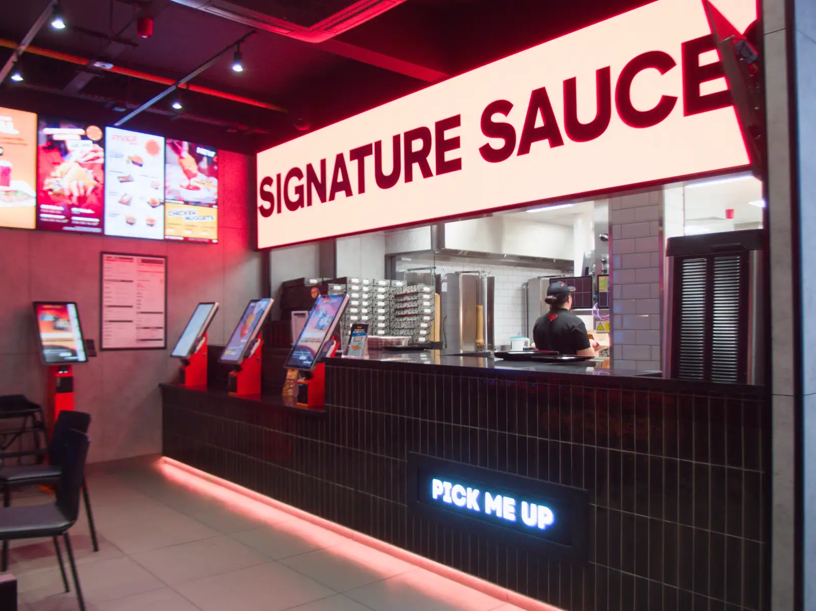 We get a kebab from German Doner Kebab, from A Visit to the Conservatoire, Leeds, West Yorkshire - 17th October 2026