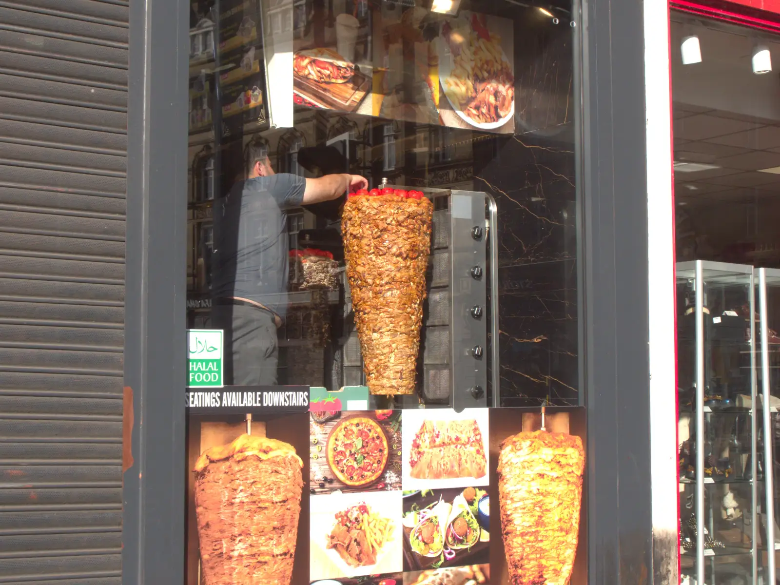 A fresh Elephant Leg is topped with tomatoes, from A Visit to the Conservatoire, Leeds, West Yorkshire - 17th October 2026