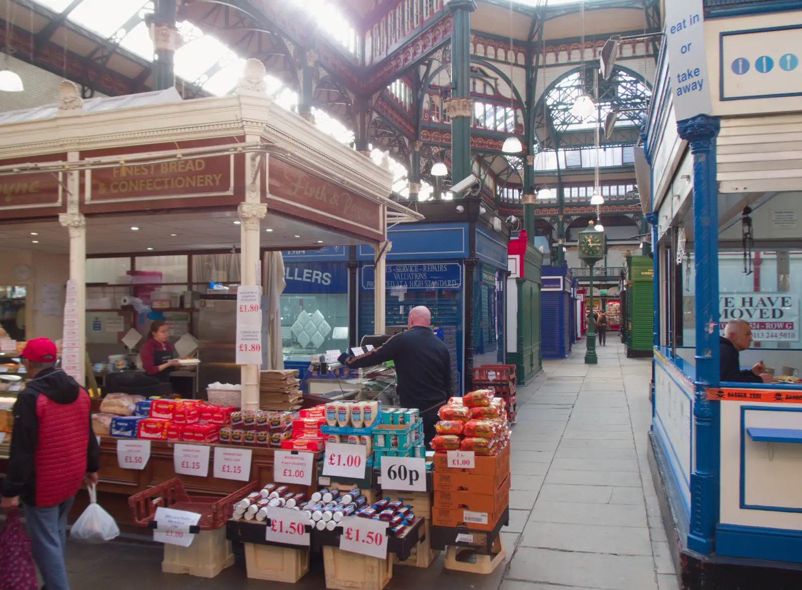 Yet another fancy indoor market, from A Visit to the Conservatoire, Leeds, West Yorkshire - 17th October 2026